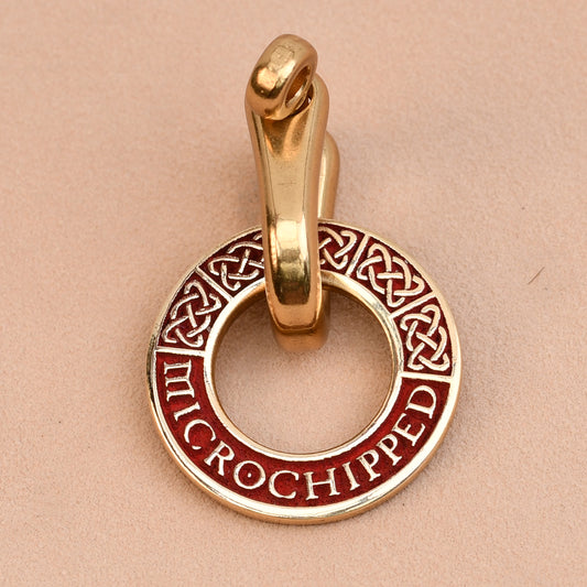 The Protector Tag – Shield Knot Dog Tag
